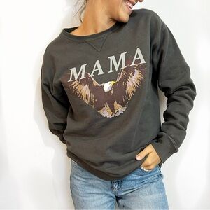 Comfort wash “mama” Sweatshirt Crewneck
